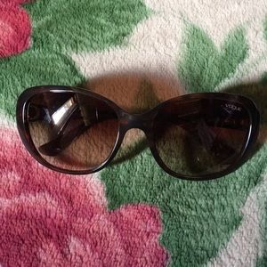 Vogue sunglass